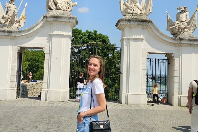 2-Day Budapest and Bratislava Private Guided Tour From Vienna - Day 2: the 2-hour road to Bratislava and what you gain