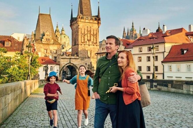 2-Day Prague Tour from Vienna with private Transfers and Lunches - Vienna to Prague in Two Days Without the Stress