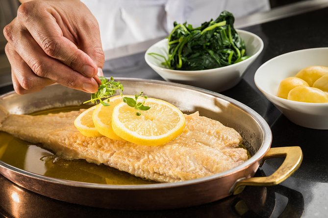 Austrian Delights: 3-course Austrian Dinner and Concert at Musikverein Vienna - Vienna in One Evening: Dinner at the Grand Hotel, Mozart at the Musikverein