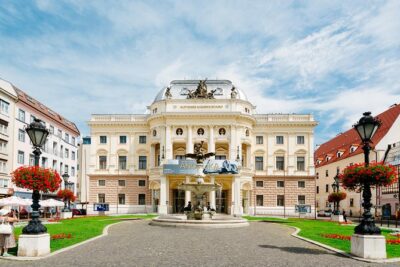 Bratislava Day Trip from Vienna With Catamaran Cruise on Danube