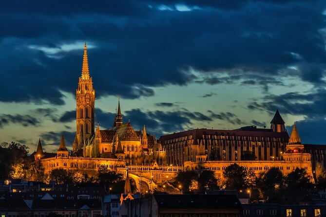 Budapest Small-Group Day Trip from Vienna with Local Guide - Budapest Highlights With Your Local Guide: Castle Hill, Market Hall, Basilica, and Vaci Street