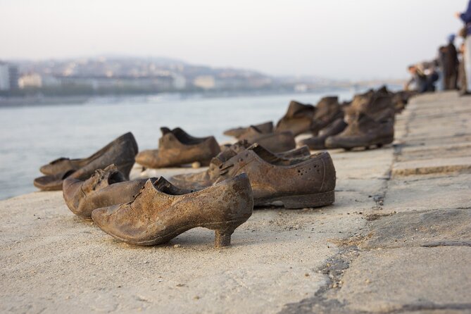 Budapest Unveiled Exclusive Day Tour - The 9:00 AM Start and the Vienna to Budapest Rhythm