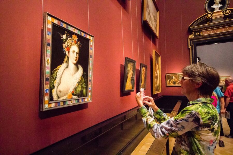 Combo Ticket: Kunsthistorisches Museum & Imperial Treasury - A 2-hour ticket that works best with real timing