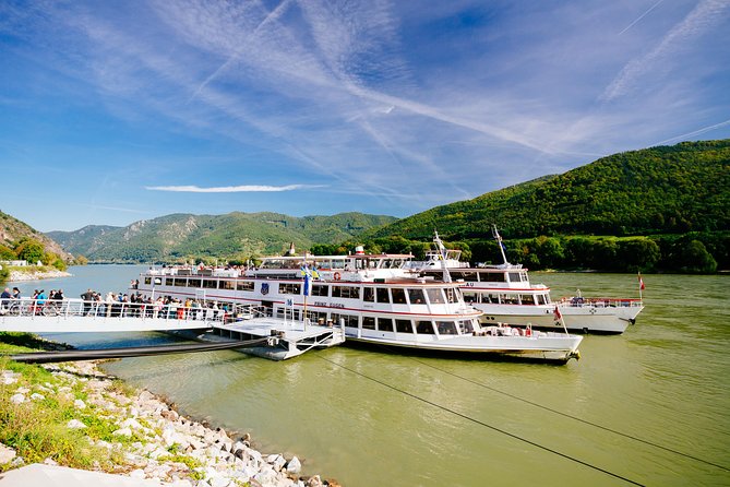 Danube Valley Day Trip from Vienna - Getting started in Vienna, what the morning flow feels like