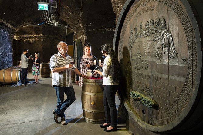 E-Bike Wine Culture Tour - Getting started at PEDALPOWER and riding the e-bikes confidently