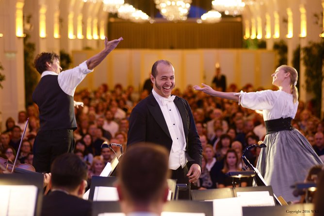 Evening at Schönbrunn Palace Vienna: 3-course Dinner and Concert - Key things that make this evening special