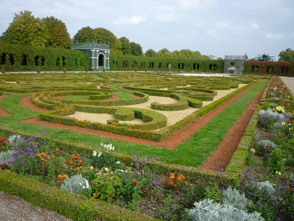 Exclusive Evening at Schönbrunn Palace: After-Hours Audiotour, Dinner, Concert - Key highlights and practical takeaways