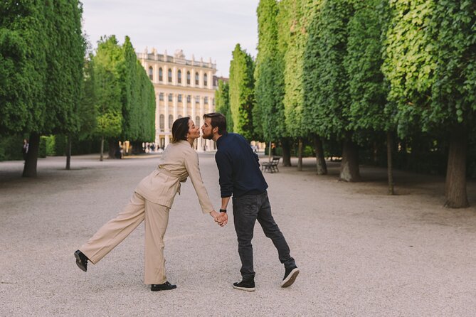 Experience Vienna with a local professional photographer - How to plan outfits for Schönbrunn (without overthinking it)