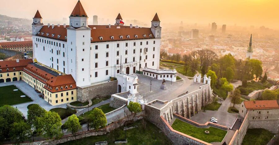 From Vienna: Bratislava with Local Guide, Castle & UFO Views - A Calm, Small-Group Day Trip From Vienna to Bratislava