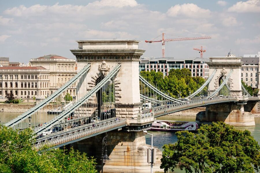 From Vienna: Guided Day Trip to Budapest - Getting Your Bearings Fast: Heroes’ Square and the Parliament Corridor