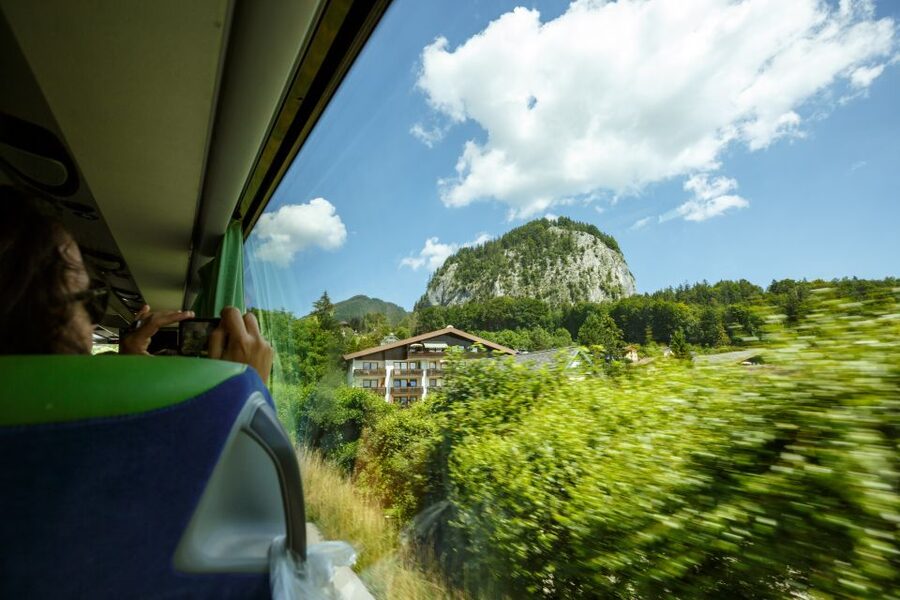 From Vienna: Guided Day Trip to Salzburg - Salzburg Arrives: The 105-Minute UNESCO Old Town Walking Tour