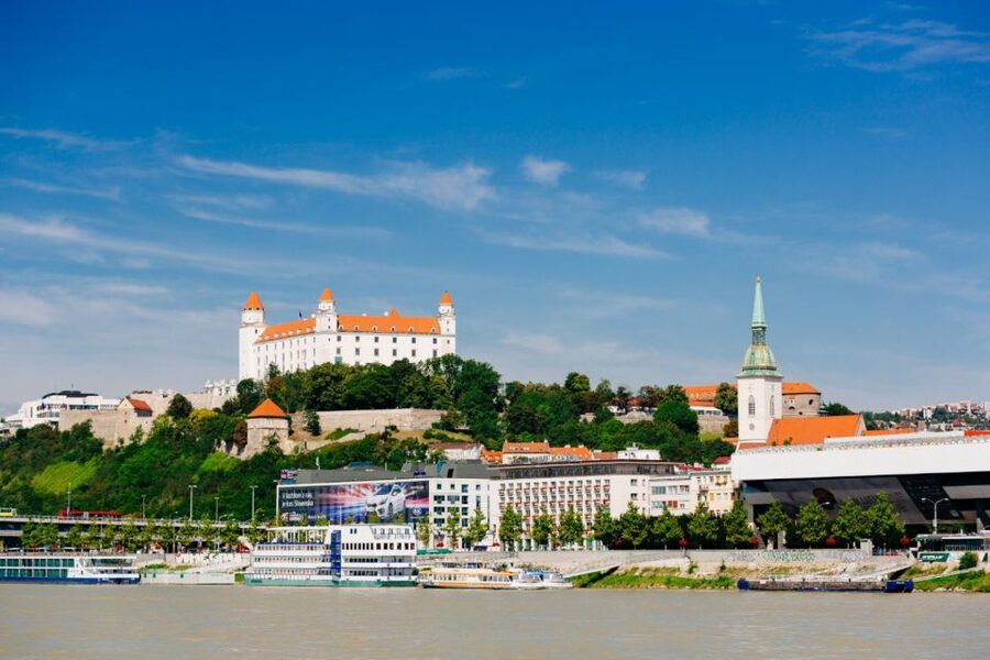 From Vienna: Guided Tour to Bratislava with Speed Boat Ride - Why Bratislava Feels Like a Perfect Vienna Add-On