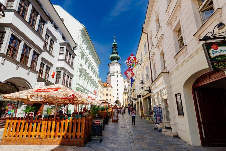 From Vienna: Guided Tour to Bratislava with Speed Boat Ride - Twin City Liner Back to Vienna: Why the Danube Ride Is the Best Part of the Return