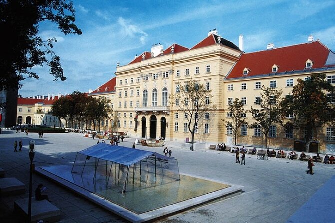 Fun & mobile scavenger hunt through Vienna - Albertina to Votivkirche: your first clue hits the grand Vienna core