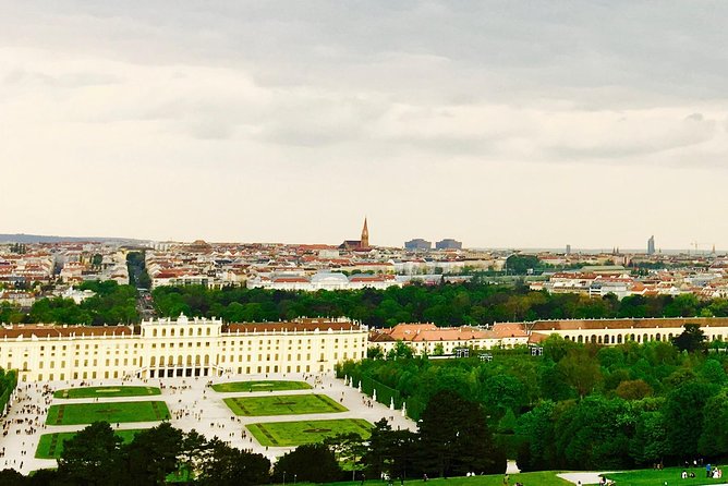 Grand Schoenbrunn Palace and Carriage Museum Tour Small Group - Inside Schönbrunn Palace: the rooms that make the story click