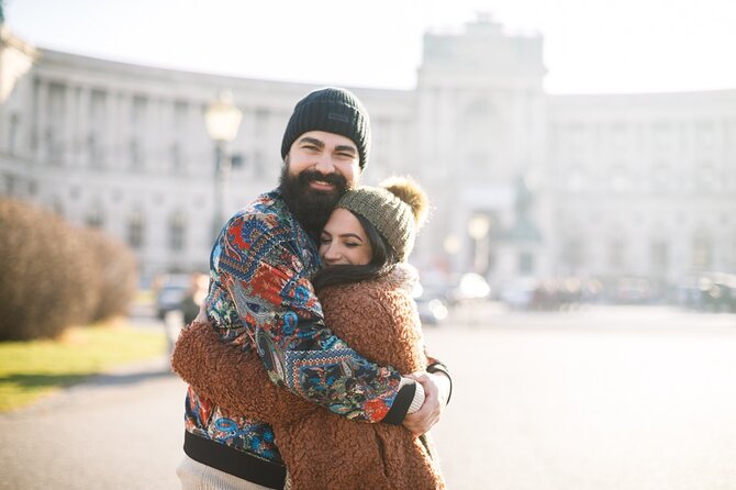 Guided Photoshoot Experience in Wien - What You Get in 50 Minutes: 15 High-Resolution Photos
