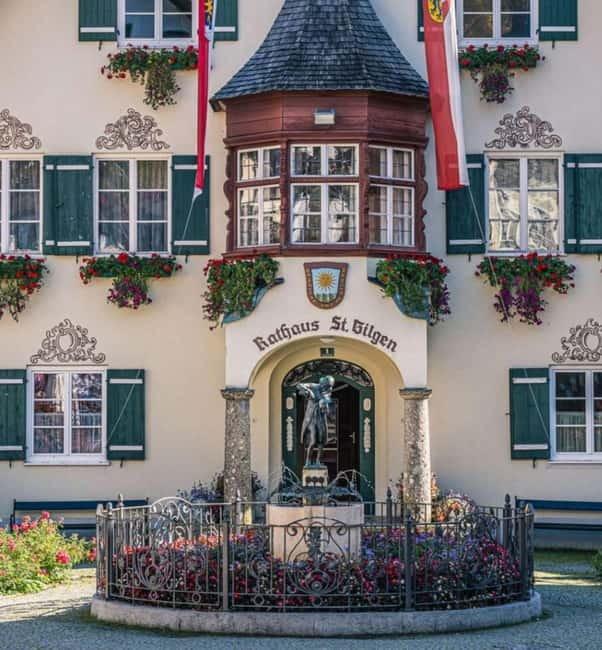 Hallstatt Highlight tour with St. Gilgen Tour from Salzburg - St. Wolfgang Views and Why They’re Worth the Photo Time