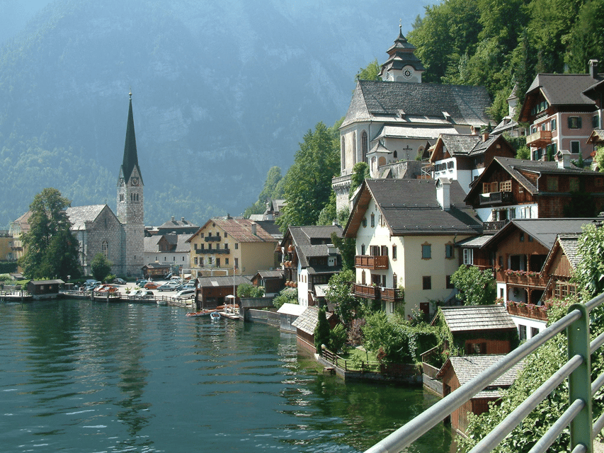 Hallstatt, St.Gilgen,St Wolfgang Salzkammergut from Salzburg - St. Gilgen: Mozart House, the promenade, and easy lakeside walking