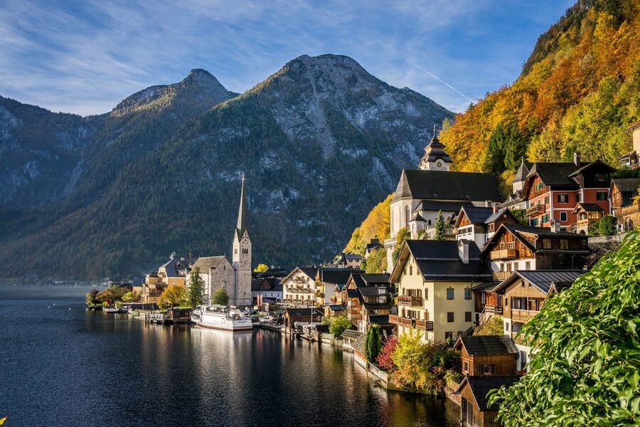 Hallstatt, St.Gilgen,St Wolfgang Salzkammergut from Salzburg - Hallstatt Funicular and Skywalk: the panoramic payoff