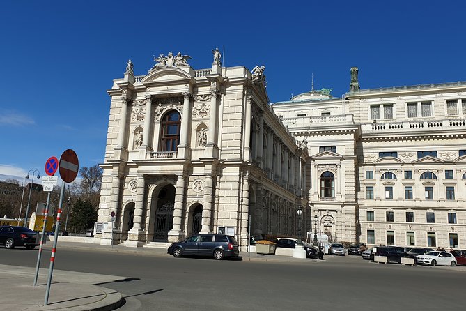 Italian VIENNA - End at Stephansplatz: your launchpad for the next part of Vienna