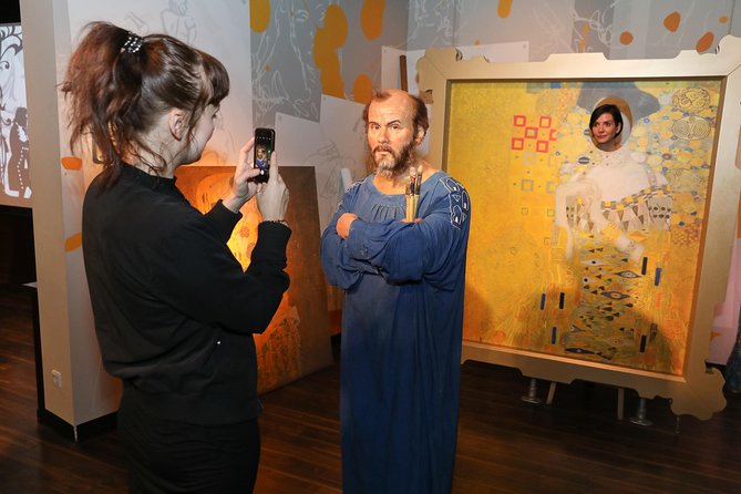Madame Tussauds Vienna - Photography, pacing, and how to actually enjoy the visit