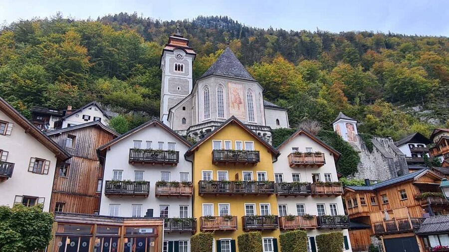 Majestic Walking Tour of Hallstatt - The guide experience, and why Christiana’s style stands out