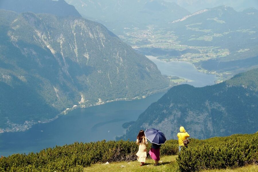 Majestic Walking Tour of Hallstatt - Price and value for a private group up to 4