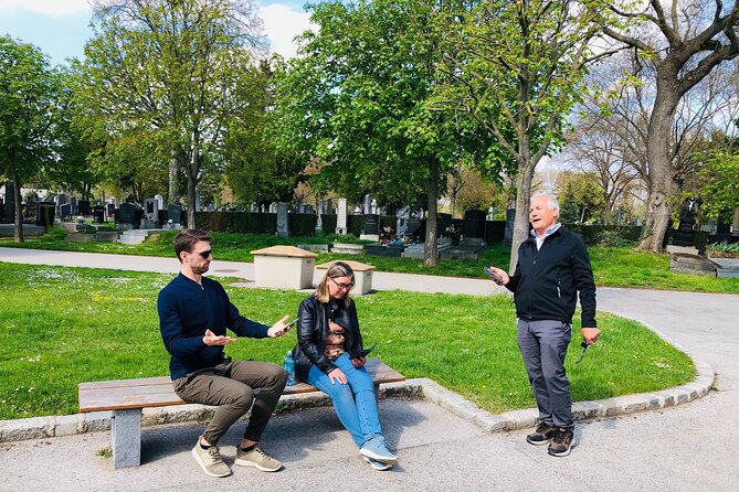 Mobile puzzle rally tour at the Vienna Central Cemetery - What You Learn: Mock Death, Faith, and Famous Neighbors