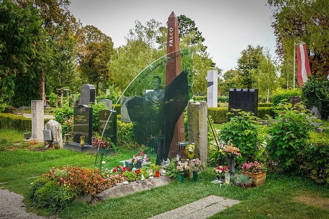 Mobile puzzle rally tour at the Vienna Central Cemetery - Price and Time: What You Really Get for About $25