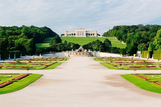 Panoramabahn Schoenbrunn - Hietzinger Tor, Palm House, and Tyrolean Garden Inn