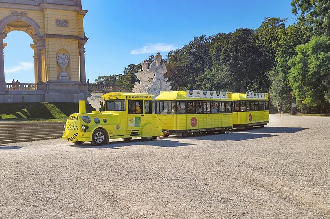 Panoramabahn Schoenbrunn - Obelisk Fountain, Meidling Gate, and Closing the Loop