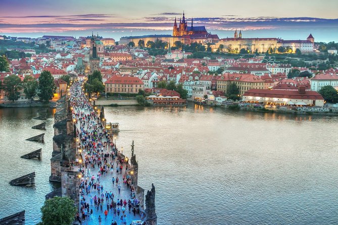 Prague private day tour from Vienna ( local guide ) - Staroměstské náměstí: Astronomical Clock and Old Town Core