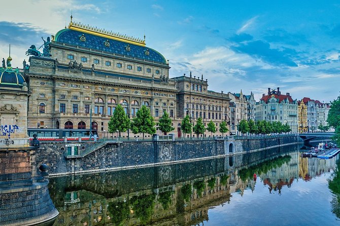 Prague private day tour from Vienna ( local guide ) - The Private Format: Adjustments That Actually Help