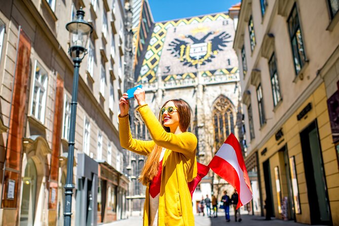 Private Bike Tour of Vienna Top Attractions & Nature - Stephansplatz Vibes: The Square Around the Cathedral