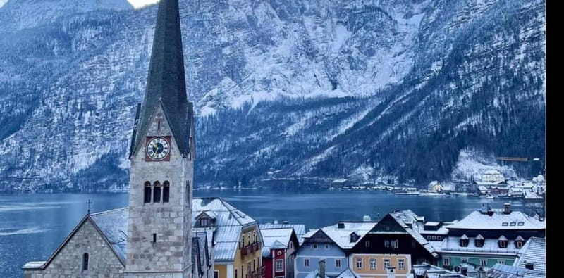 Private Day Highlight Tour of Hallstatt from Salzburg - Hallstätter See boat tour: the calm break that still feels special