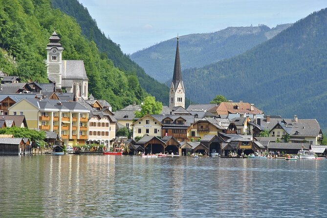 Private Full Day Trip to Hallstatt ,Salzburg and Melk from Vienna - Traunsee: The Deep-Lake Photo Stop That Breaks Up the Day