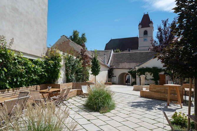 Private Guided Full Day Tour to charming Burgenland region with Wine tasting - Who this Burgenland tour is best for