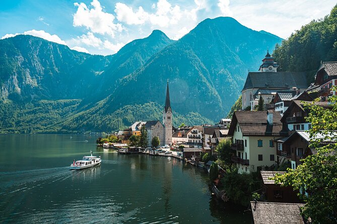 Private guided tour from Vienna to Hallstatt with Skywalk & Salt Mine Experience - The big idea: Hallstatt with Skywalk and the salt mine, without the stress