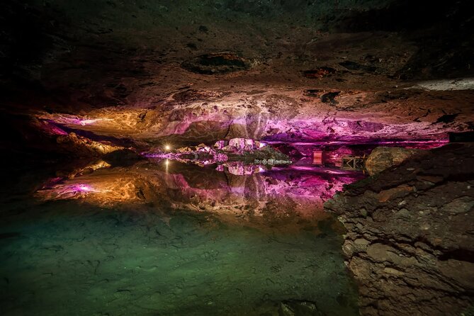 Private guided tour from Vienna to Hallstatt with Skywalk & Salt Mine Experience - Best guide fit: English service and private pacing