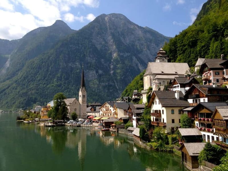 Private Melk Hallstatt, Salzburg tour from Vienna - Melk Abbey and St. Coloman’s Tomb From the Viewpoint Up