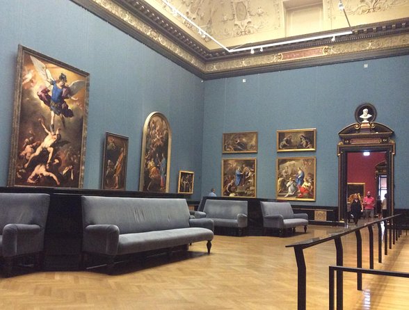 Private Tour of the Picture Gallery of the Fine Arts Museum VIenna (Kunsthistorisches Museum) with an Art Historian - Who should book this tour, and who might prefer another option?