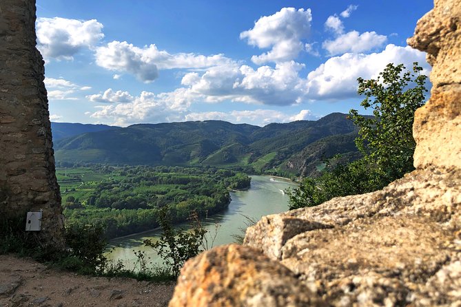 Private Tour Vienna to Salzburg via Wachau & Lake District - The Wachau Danube Drive: Where the Scenery Does the Teaching