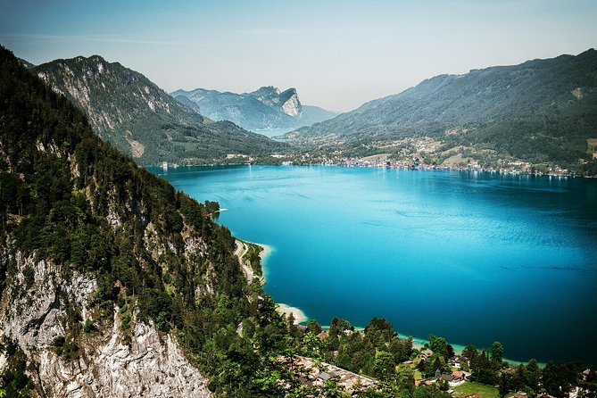 Private Tour Vienna to Salzburg via Wachau & Lake District - Dürnstein: Robin Hood-Era Legends and Views From the Castle Ruins