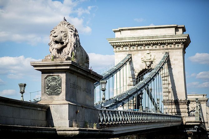 Private transfer from Vienna to Budapest with Bratislava visit - Comfortable Vehicles and Luggage Reality Check