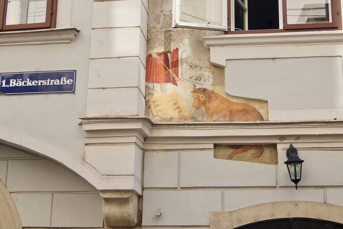 Private Vienna Walking Tour - Mozart statue and the gardens: lighter moments between monuments
