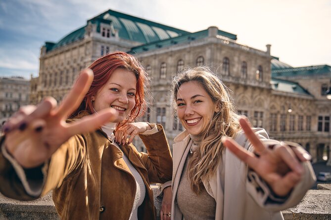 Professional Photographer in Vienna for your Vacations - Your 90 Minutes Around Vienna’s Photo Targets