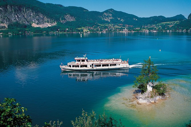 Salzburg and Alpine Lakes Tour from Vienna - Starting point and pickup: Albertinaplatz versus hotel pickup