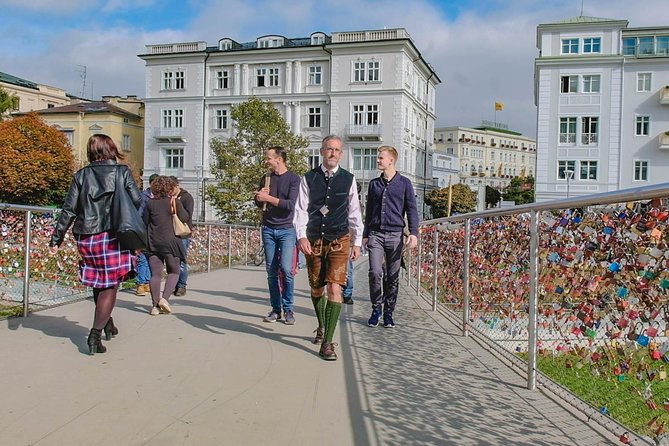 Salzburg and Lake Region Small-Group Day Trip from Vienna - Getreidegasse, Mozart’s Birthplace, and how to pace your attention