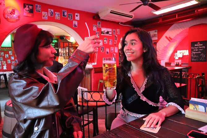 Saturday Night Pub Crawl for Professionals in Vienna, Austria - Stop 3: Funky Monkey Bar for Tiki Drinks and DJ-Energy Dancing