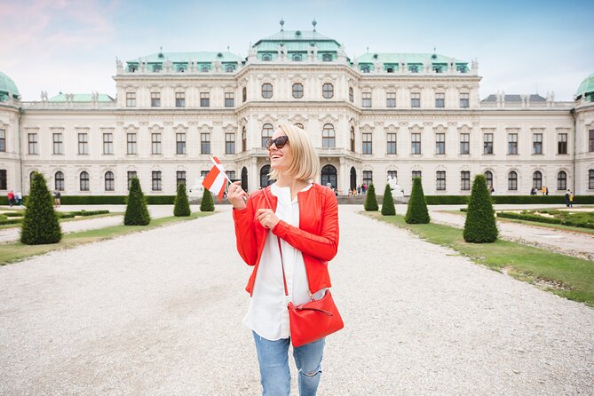 Skip-the-line Belvedere Palace Guided Tour with Transfers - Meeting at Art Corner Restaurant, and how to not waste your first 10 minutes